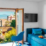 Maison Serena Bed & Breakfast