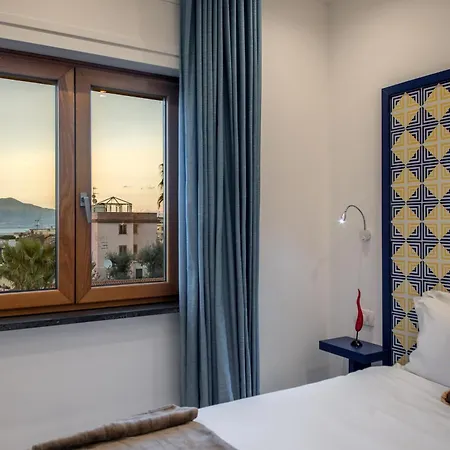 Maison Serena B&B 소렌토