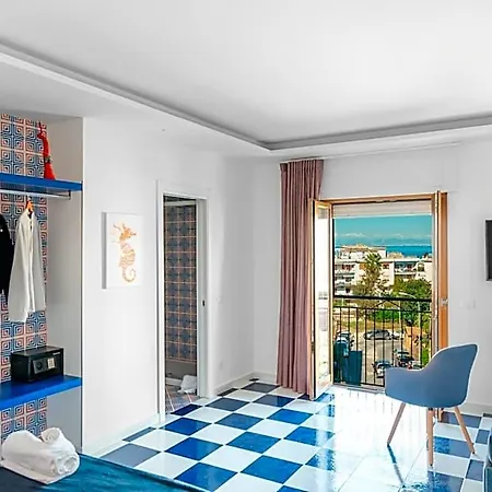 Alojamento de Acomodação e Pequeno-almoço Maison Serena Sorrento
