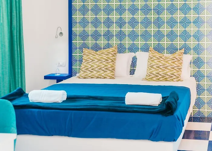 Bed & Breakfast Maison Serena 4*